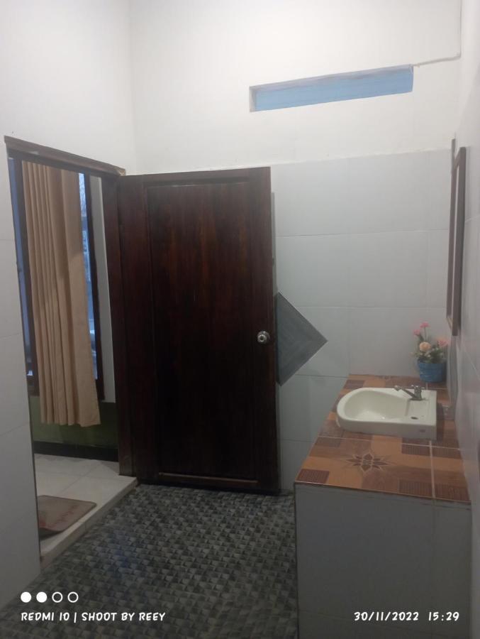 Ayu Homestay Kuta  외부 사진