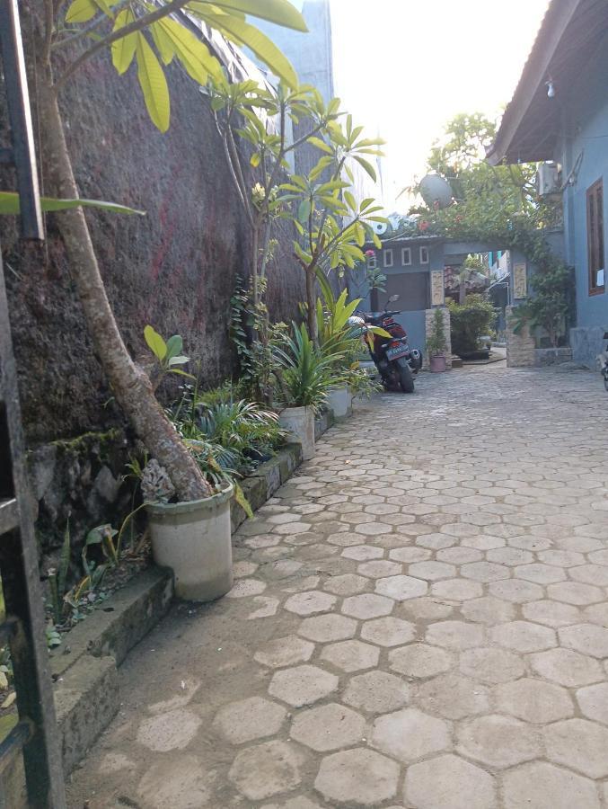 Ayu Homestay Kuta  외부 사진