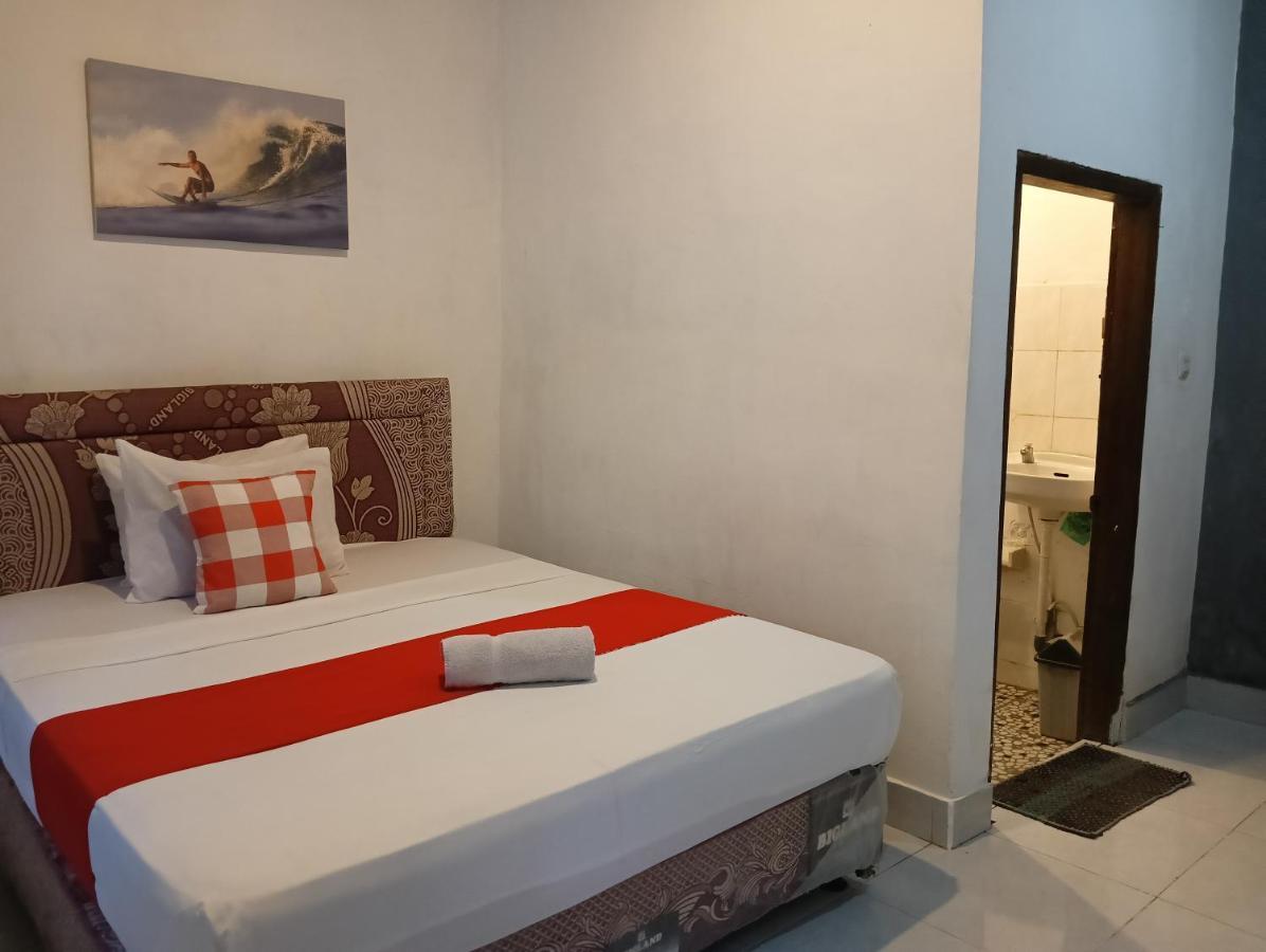 Ayu Homestay Kuta  외부 사진